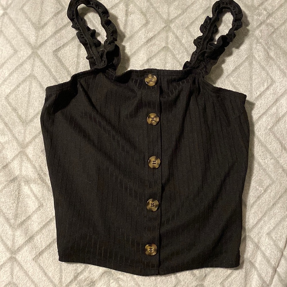 Cropped tank, size medium (7-9)